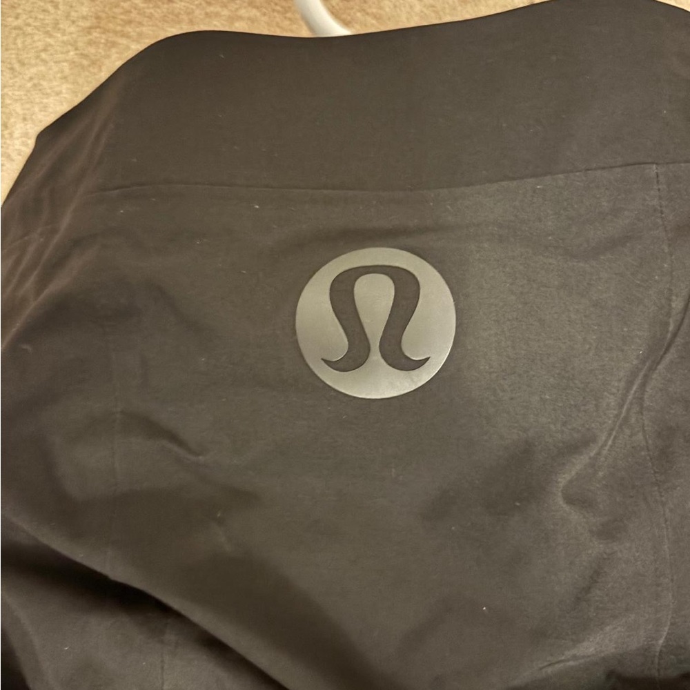 lululemon snow warrior parka size 8 like new - Picture 9 of 9